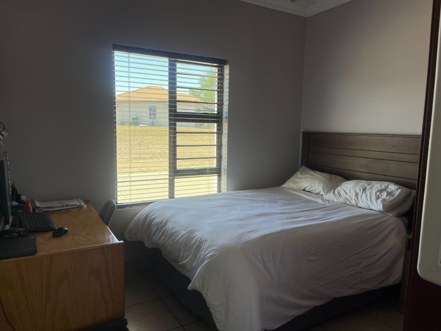 2 Bedroom Property for Sale in Waterberry Estate North West